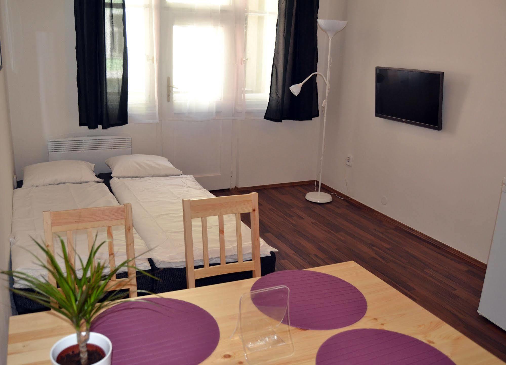 Jezerka Apartments 프라하 외부 사진